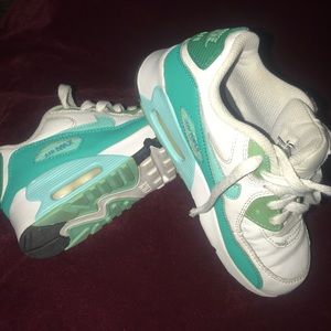 Nike size 13 c kid shoes